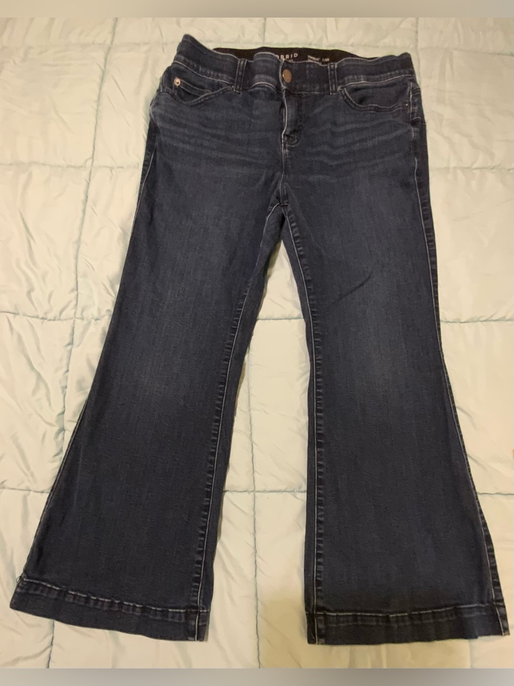 Torrid Bombshell Super Soft Stretch Flare Jeans Size 18S Medium Dark Wash